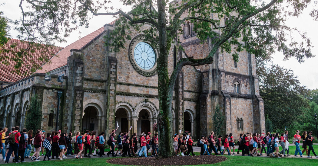 Vassar College, a Gender Equity Pioneer, Is Sued for Paying Women Less