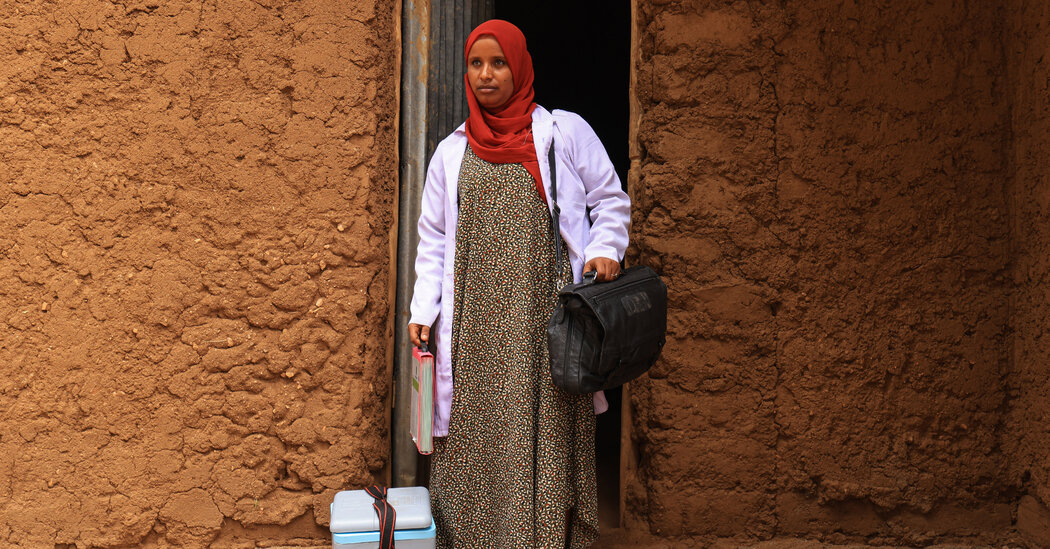 ‘Only God Can Thank You’: Female Health Workers Fight to Be Paid