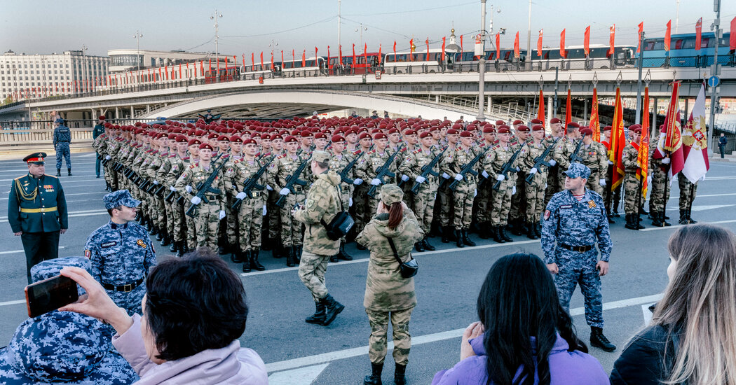 Russia’s Economy Is Increasingly Structured Around Its War in Ukraine