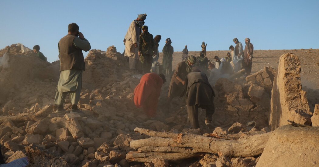 Afghanistan Earthquakes Kill Nearly 200, Officials Say