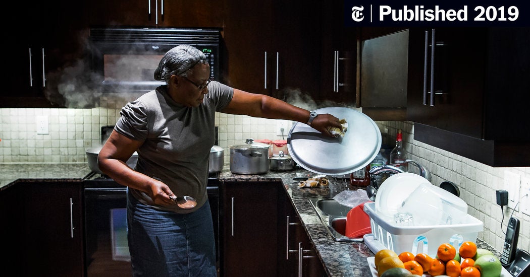 Abuela, Chef, Boss: Vladimir Guerrero Jr.’s Grandmother Feeds the Majors