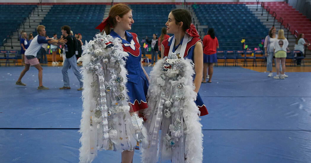 Homecoming Mums, Part of a Texas Tradition, Are Bigger Than Ever